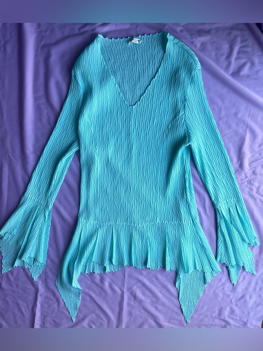 Vintage Aqua Plisse crinkle Bell Sleeve hankerchief hem top Fairy Grunge y2k